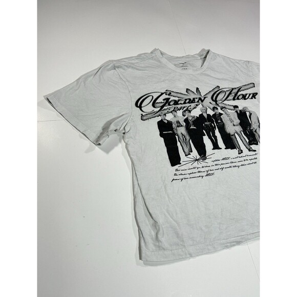 Ateez Golden Hour Part 2 Boy Band T-Shirt Hello82 Adult Size Large Distressed - Picture 2 of 11